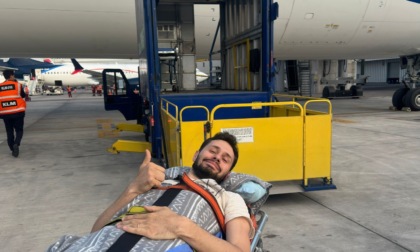 Mattia ed Emilie stanno rientrando in Italia dopo l'infortunio