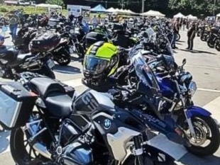 Le moto a Barge nel ricordo di Ugo