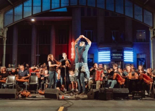 Sabato la Grande Orchestra Occitana a Saluzzo