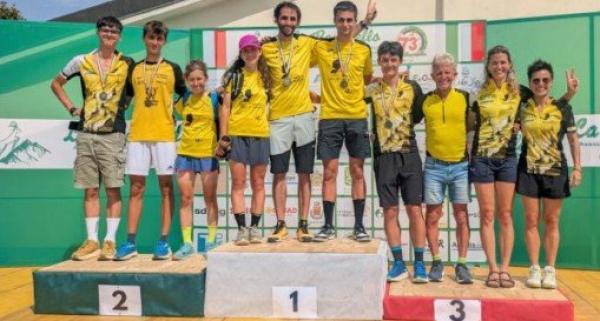 Due bronzi varaitini nei tricolori di staffetta