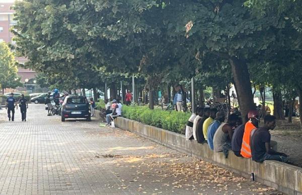 Ombre d’estate al parco Gullino Si ripresenta il “nodo” stagionali