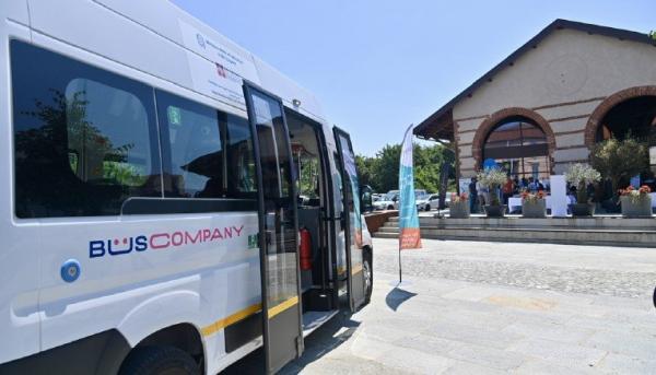 I primi 150 viaggi del bus Più corse e meno attese