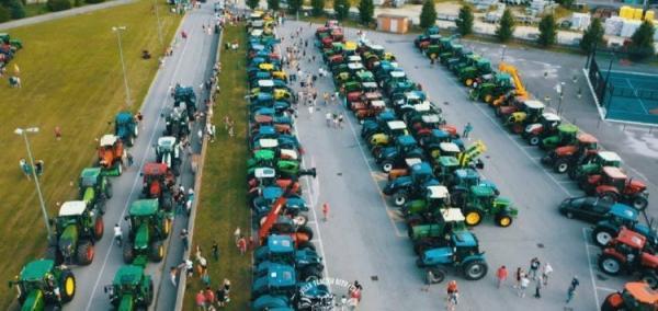 Il lungo weekend con trattori e macchine agricole a Villafranca