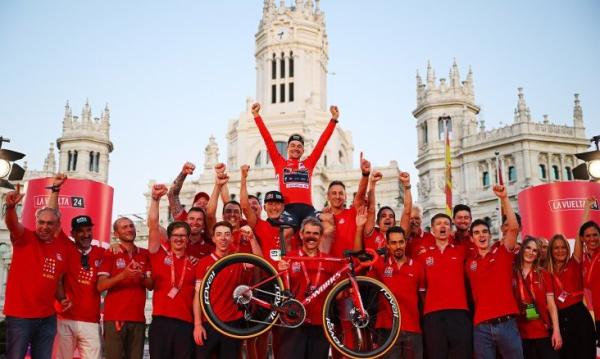 La Vuelta passa da Busca