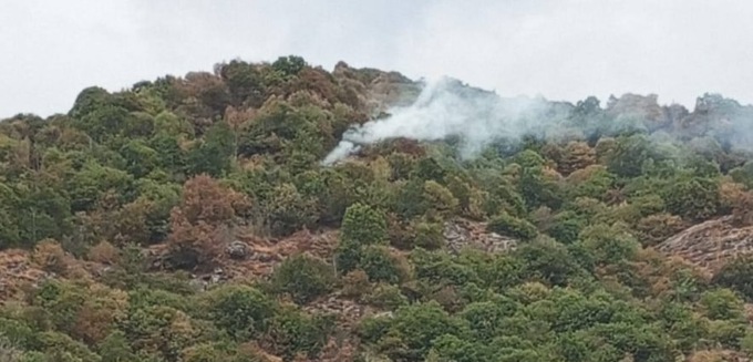 Ritornano le fiamme sul Mombracco