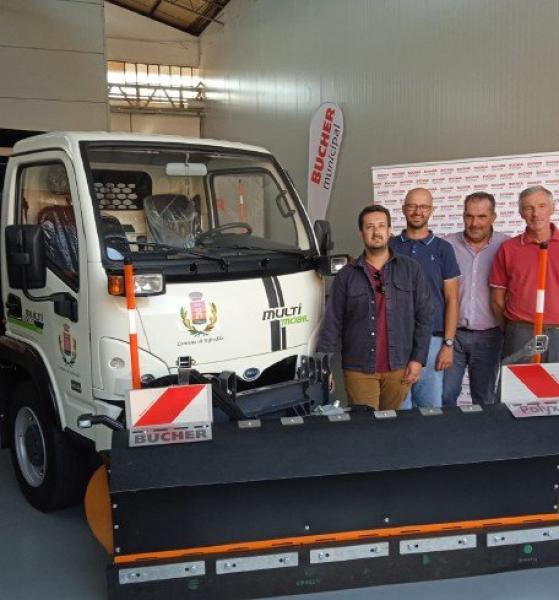 Nuovo mezzo spartineve a Rifreddo