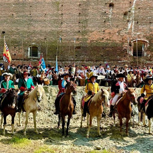 La storia del paese nel libro del Cardo
