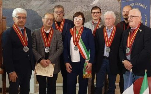 Tante le occasioni per degustare la mitica Bagna Caöda di Faule