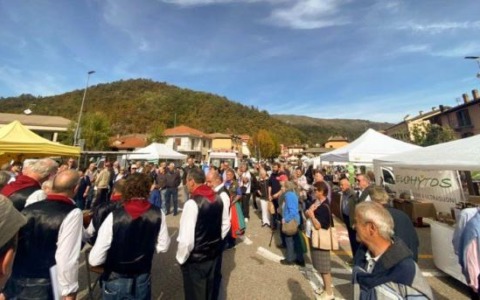 Venasca, con le castagne c’è una valle in vetrina