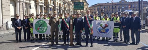 La “Stecca” degli alpini è passata a Pinerolo