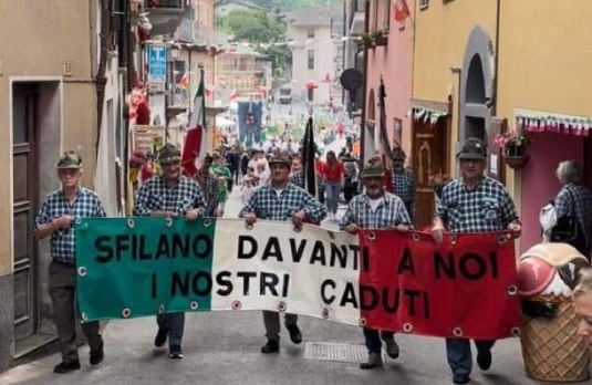 Alpini di Sampeyre in festa per i novant’anni del gruppo
