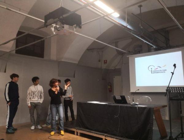 Dalla “maratona” degli studenti nasce il nuovo logo della Consulta