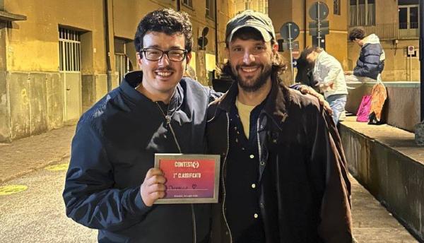 Devalle vince il “Contest Y” a Mondovì «Insistere con la musica aveva un senso»