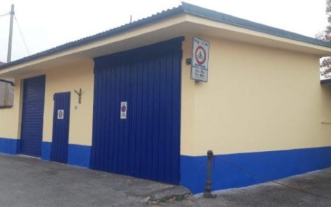 Moretta, vernice e pennelli dal Comune