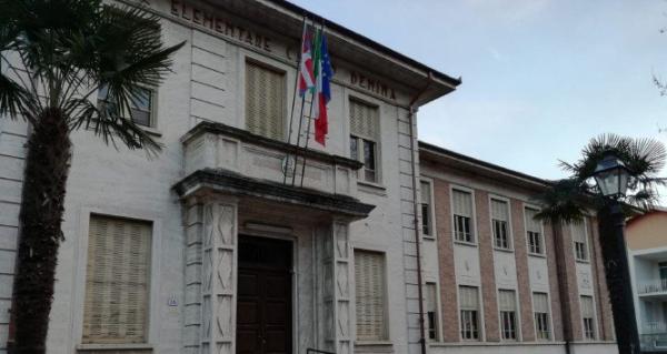 Revello, fondi per la scuola