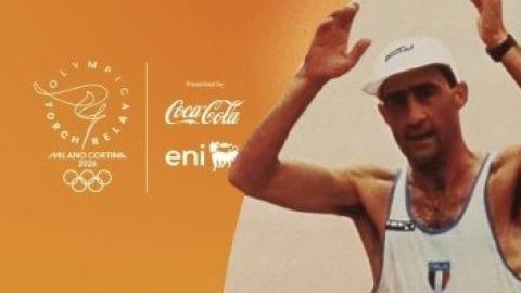 Maurizio Damilano tedoforo della fiaccola olimpica