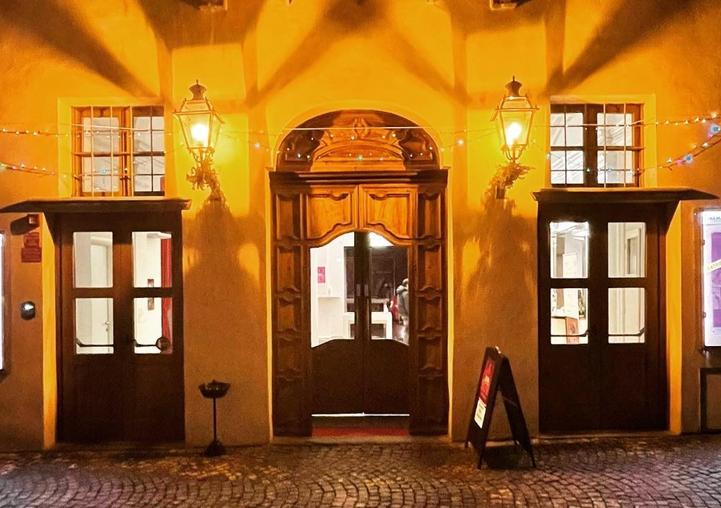 Finale al buio per lo spettacolo di Natale al Magda Olivero