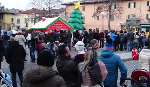 Musica, bancarelle e polentata Barge natalizia all’Immacolata