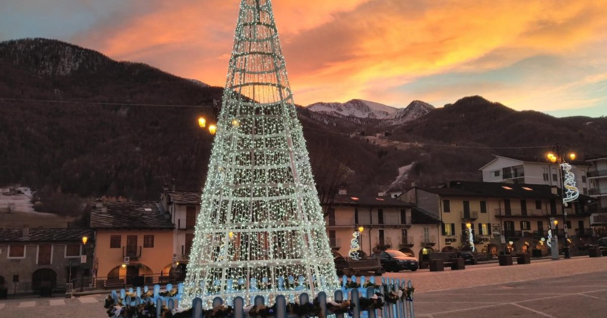 Buone feste da Sampeyre. C’è Capodanno in piazza