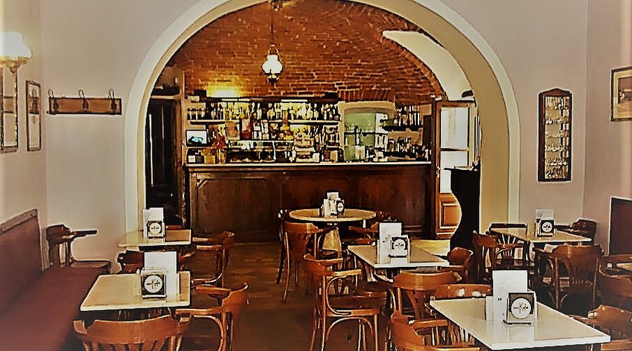 Chiude lo storico Caffè Roma di Barge