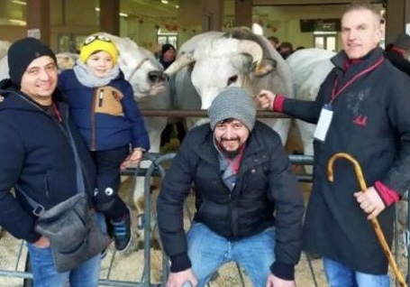 Everest di S. Chiaffredo è il re dei buoi di Carrù