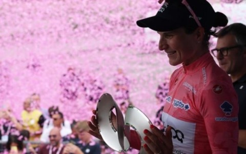 Il grande ciclismo torna a Saluzzo con l’ultima tappa del Giro donne