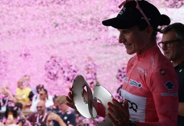 Il grande ciclismo torna a Saluzzo con l’ultima tappa del Giro donne