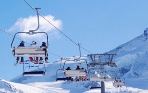 Dalla Regione 27,8 milioni di euro per il comparto neve della Granda