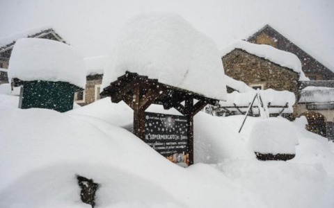 Prato Nevoso è la località sciistica con più neve al suolo.