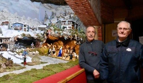 «Una pazzia, il nostro orgoglio»: il presepe di Villanova Solaro
