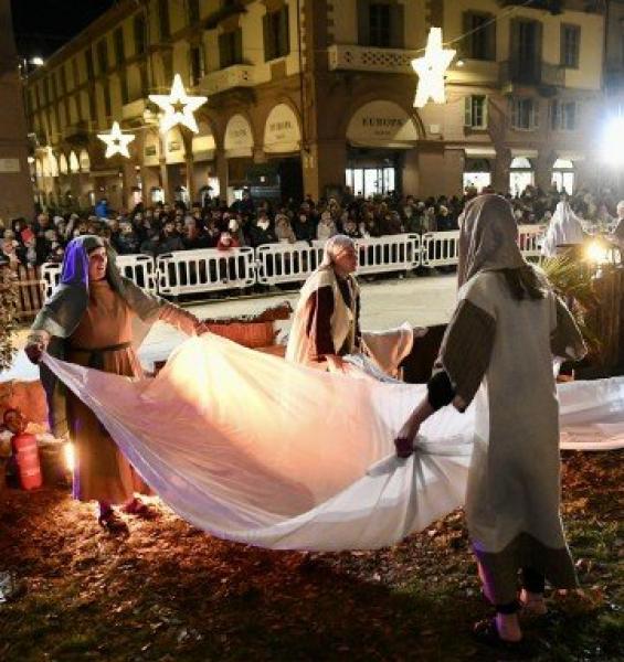 Mercati prolungati e Presepe vivente a Saluzzo