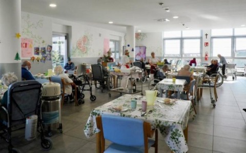 A Sanfront sensori e AI Hi-tech in casa di riposo