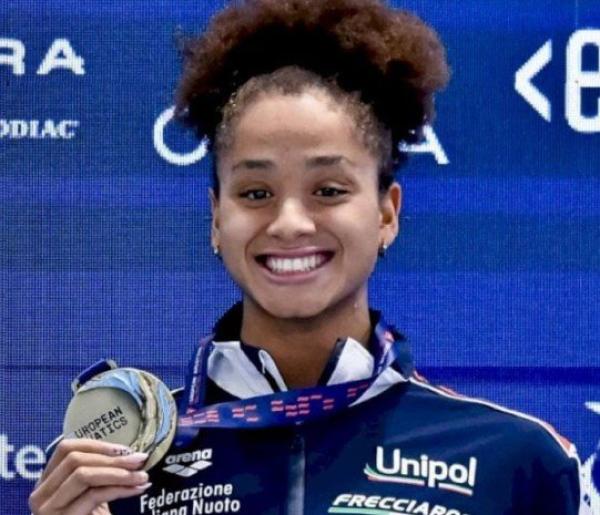 Sara Curtis è la nuova regina