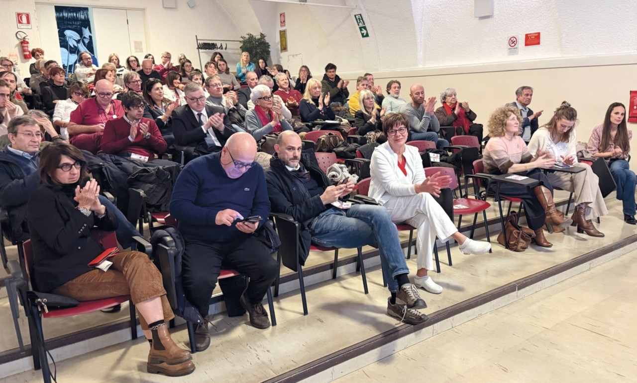 Donati all’Ospedale di Savigliano i proventi della Camminata in rosa