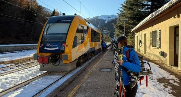 Fermata a Savigliano per il Treno della Neve