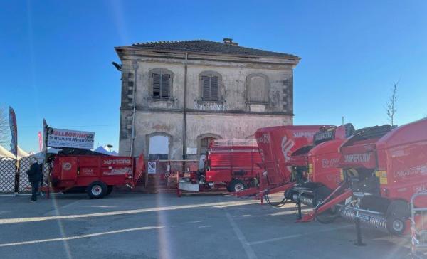 Libri e giovani nell’ex stazione Lavori al via dopo la manifestazione