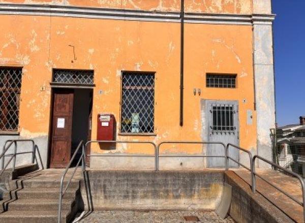 Envie, riaprono le “nuove” Poste Vasta offerta di servizi digitali