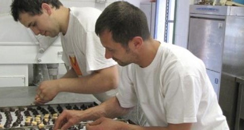 Dal “gin” alle frittelle di mele fino alle barrette di cioccolato