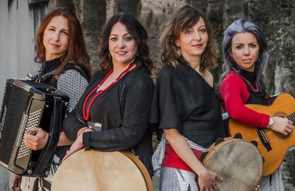 Due teatri, due linguaggi sabato in contemporanea la notte delle donne