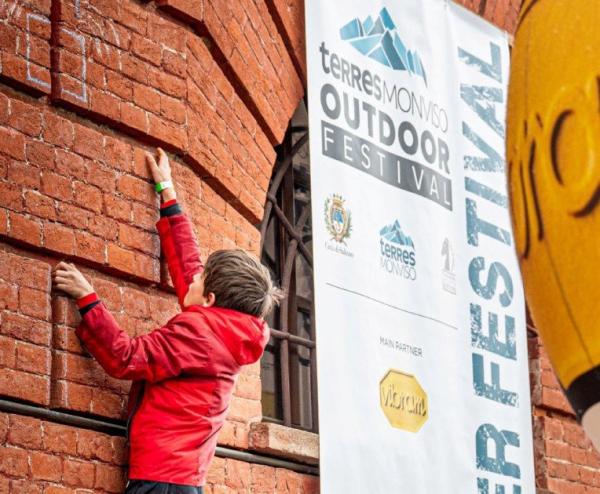 Arrampicate anche sui muri in città Sarà un Outdoor Festival a perdifiato