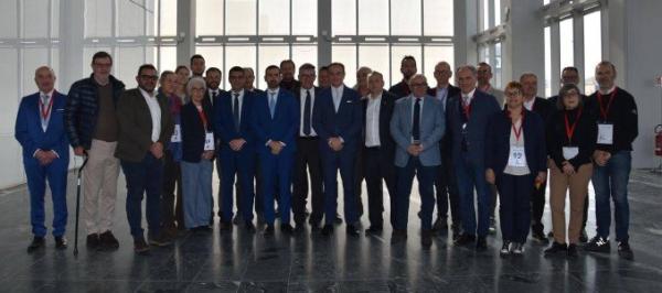 Progetto pilota dedicato al green con Cavour protagonista