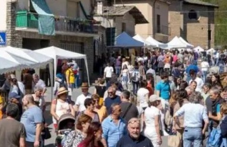 In tour fra le botteghe gratis con la navetta a Brossasco