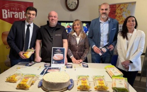 Una tonnellata di gorgonzola per 6.000 commensali