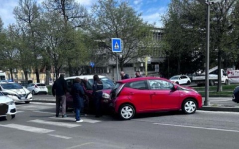 Semaforo in corso Roma per la sicurezza dei pedoni