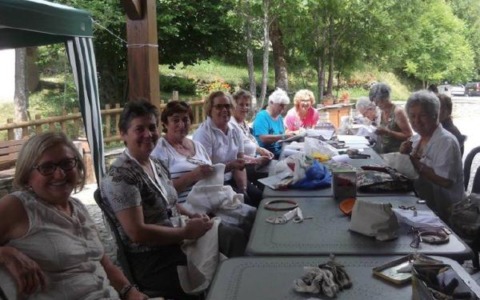 Vent’anni di ricamo e uncinetto per “I passatempi di Griselda”