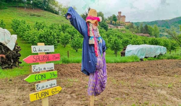 Spaventapasseri torna la magia castellar