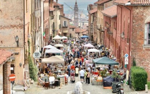 Domenica torna Svuotalacantina Il percorso parte da via Gualtieri