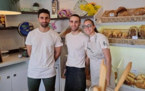 Costigliole: apre, il forno che non c’era