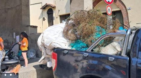 Revello, discarica rimossa grazie a Spazzamondo