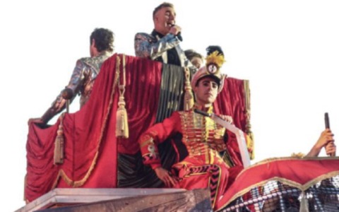 Luca Chiarva nel cast del tour dei Take That